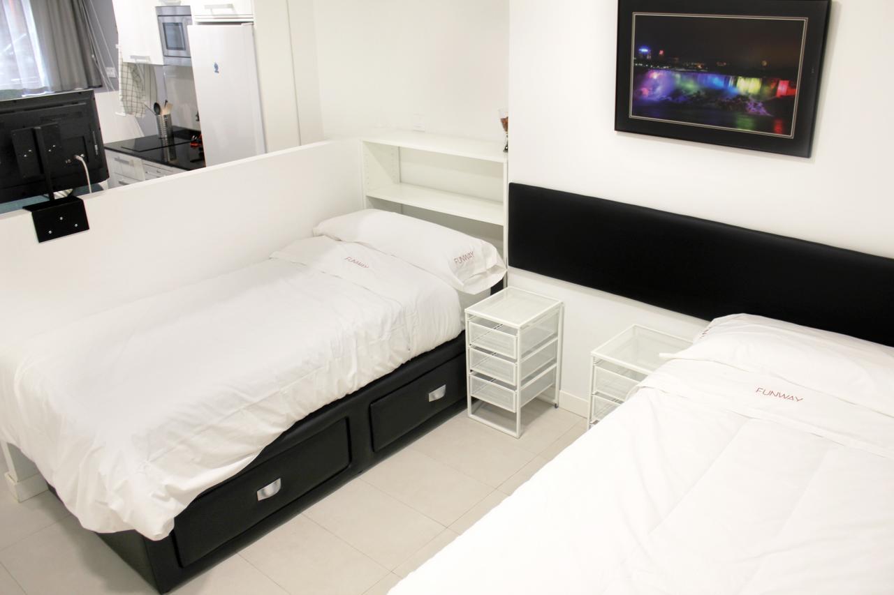 Apartamentos Funway Madrid Exteriér fotografie