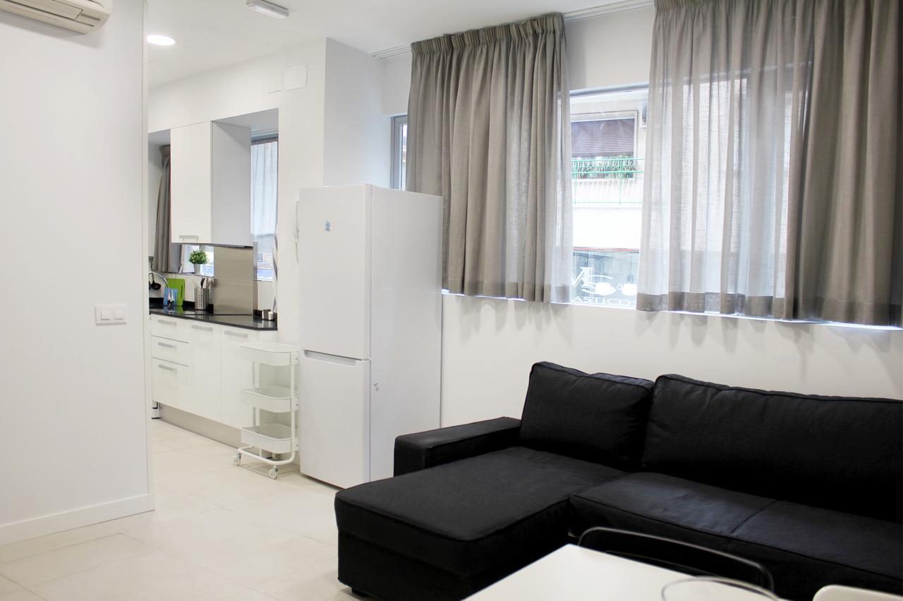 Apartamentos Funway Madrid Exteriér fotografie