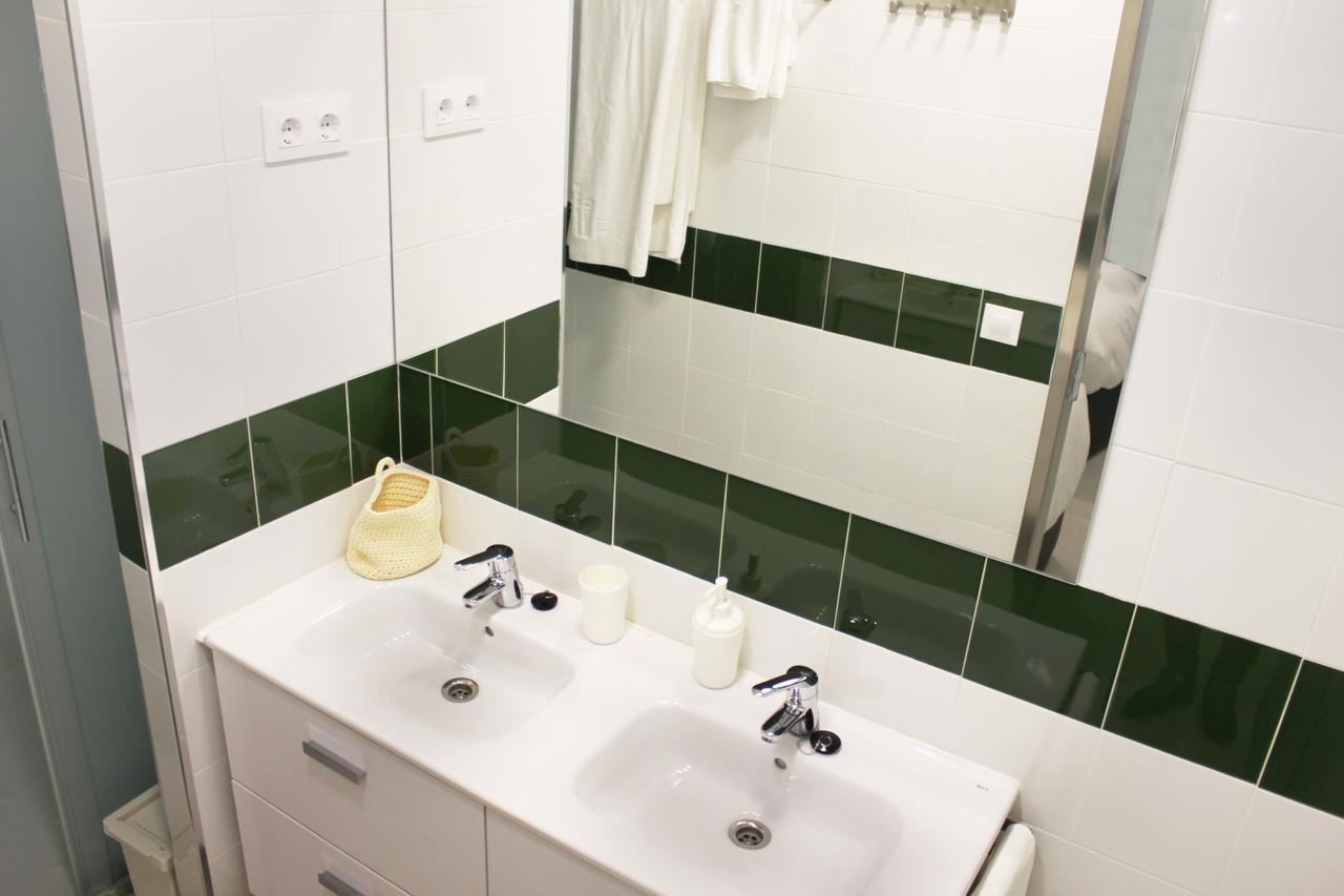 Apartamentos Funway Madrid Exteriér fotografie